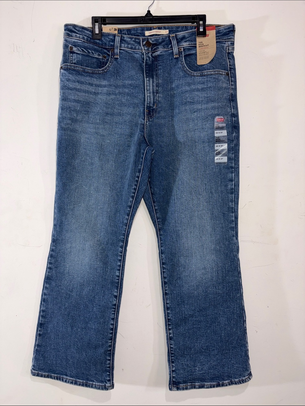 NWT Levi’s 725 Kick Bootcut Jeans Women’s 33x27 High Rise Medium Wash